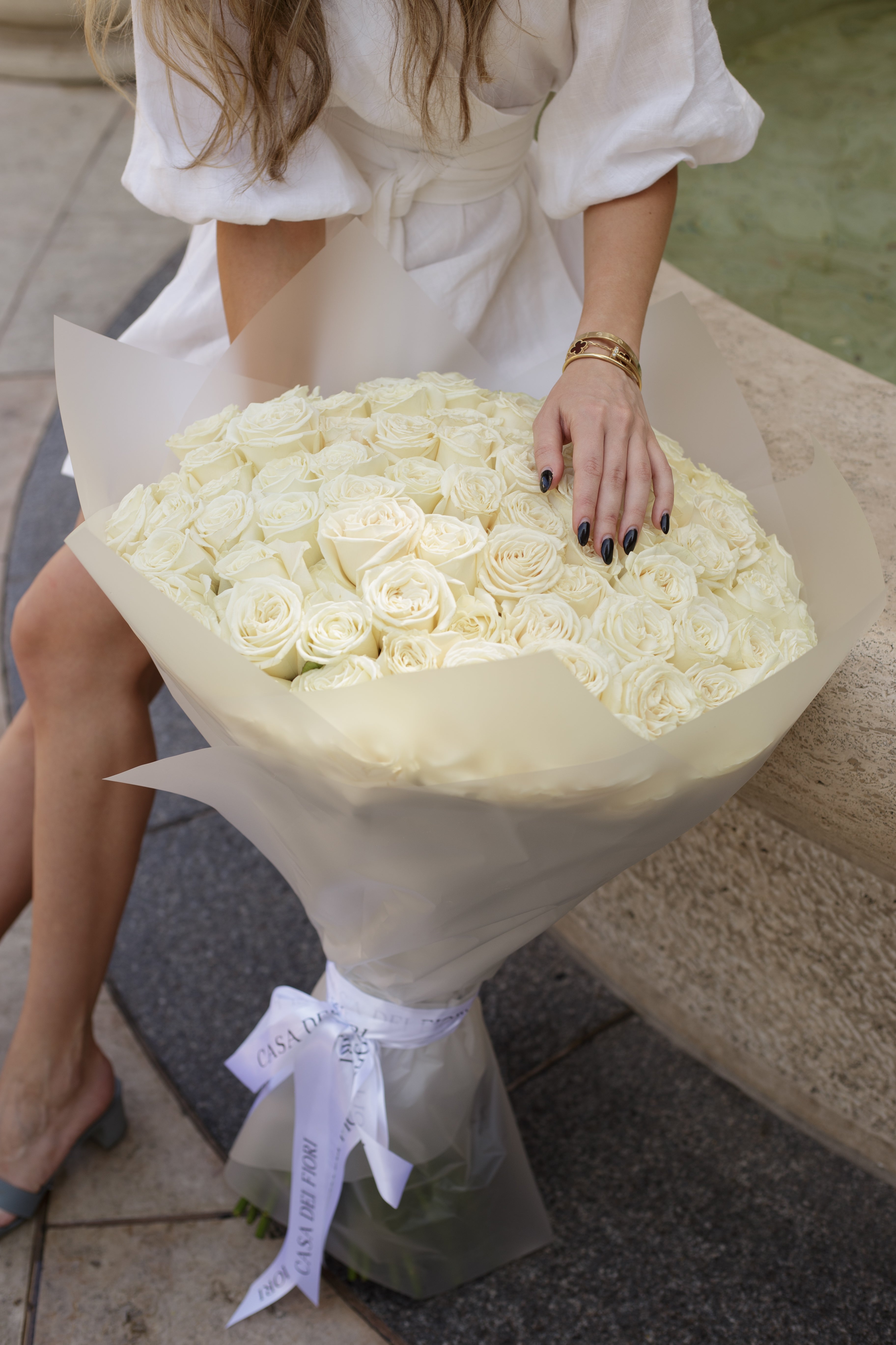 BOUQUET of RED, WHITE or CHAMPAGNE ROSES