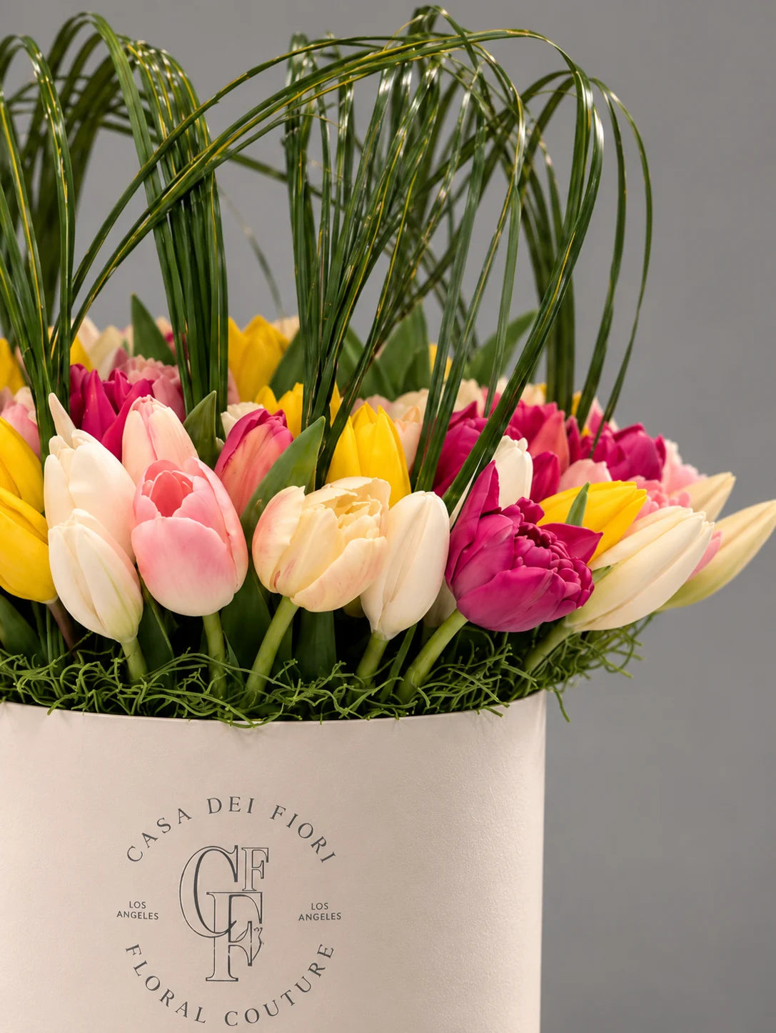 Luxury Tulip Bouquet in a Hat Box for Los Angeles Flower Delivery