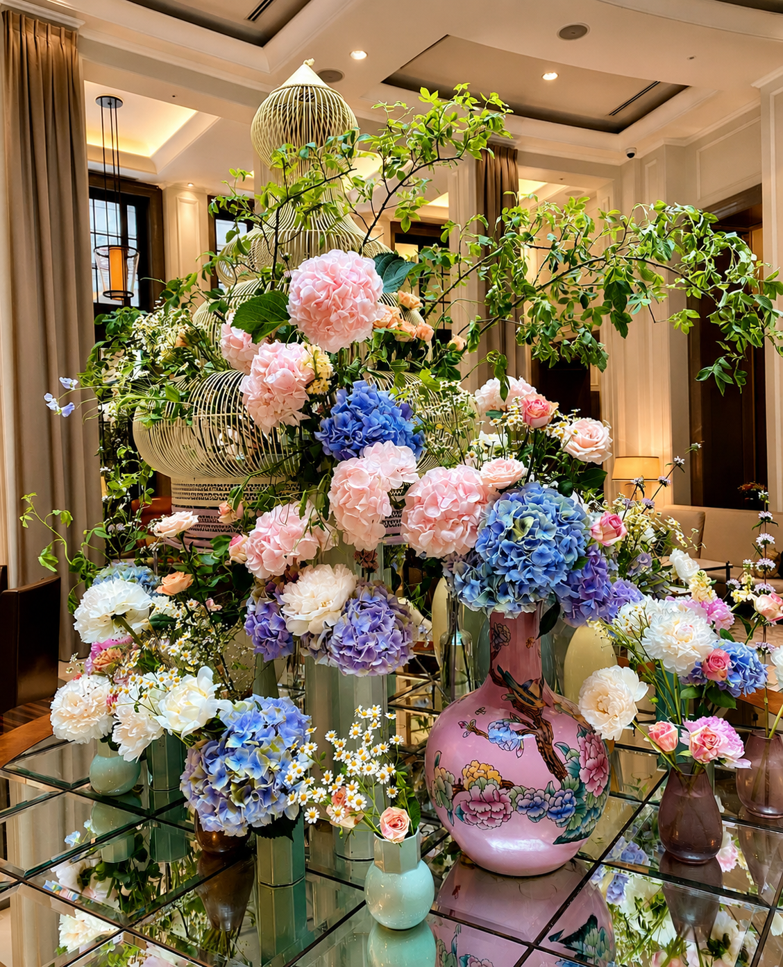Luxury event florals for Gravitas Beverly Hills member event