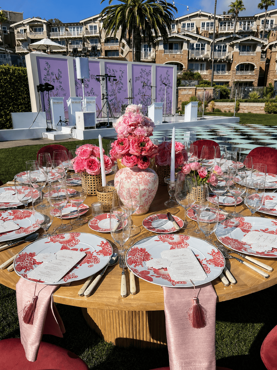 Luxury venue tablescape with seasonal flowers
