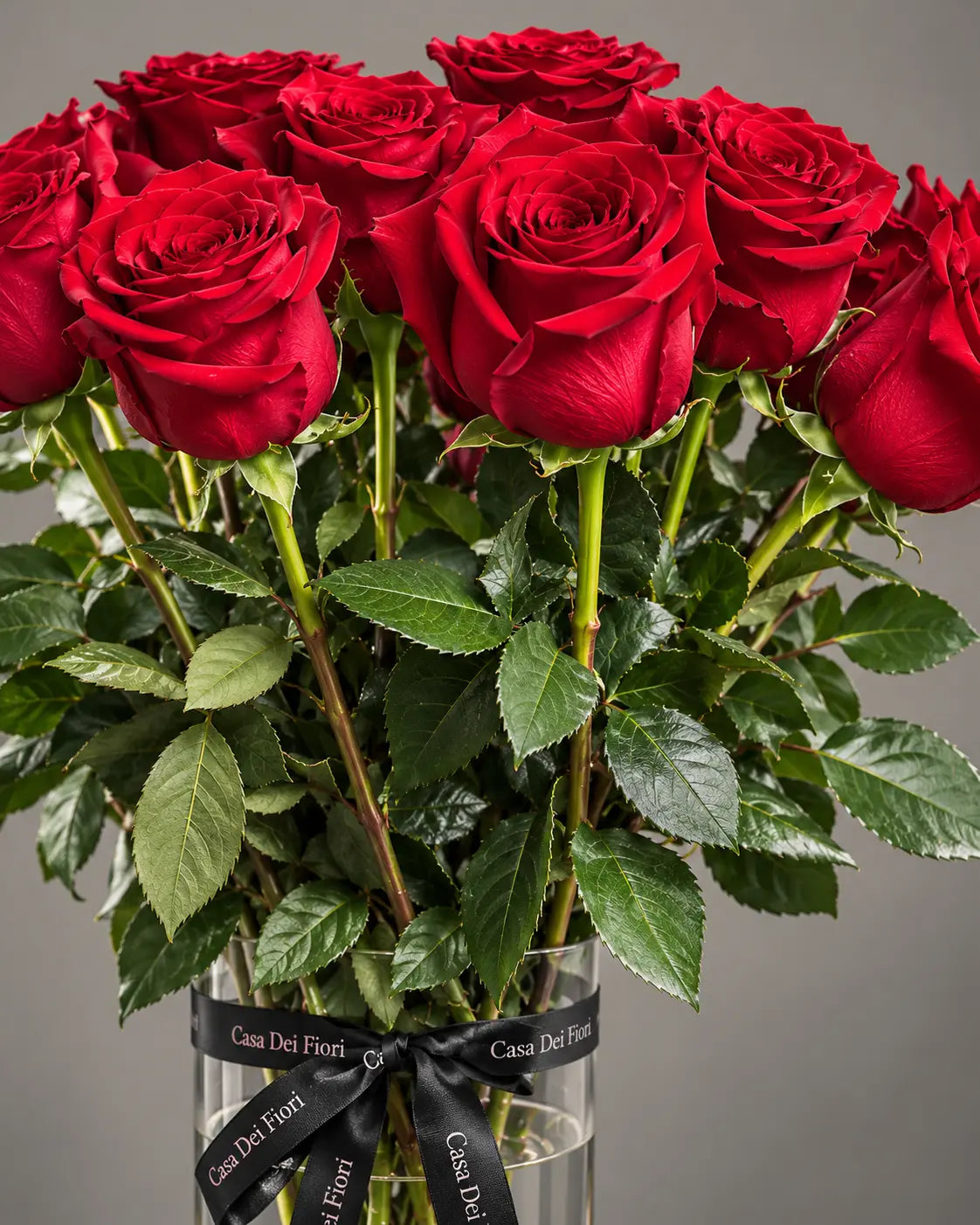 Red Long Stem Roses in Vase with Same-Day Delivery in Los Angeles