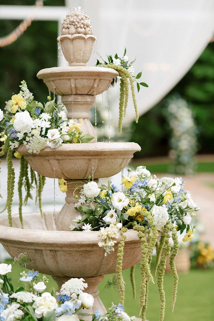 Santa Susana estate event florals