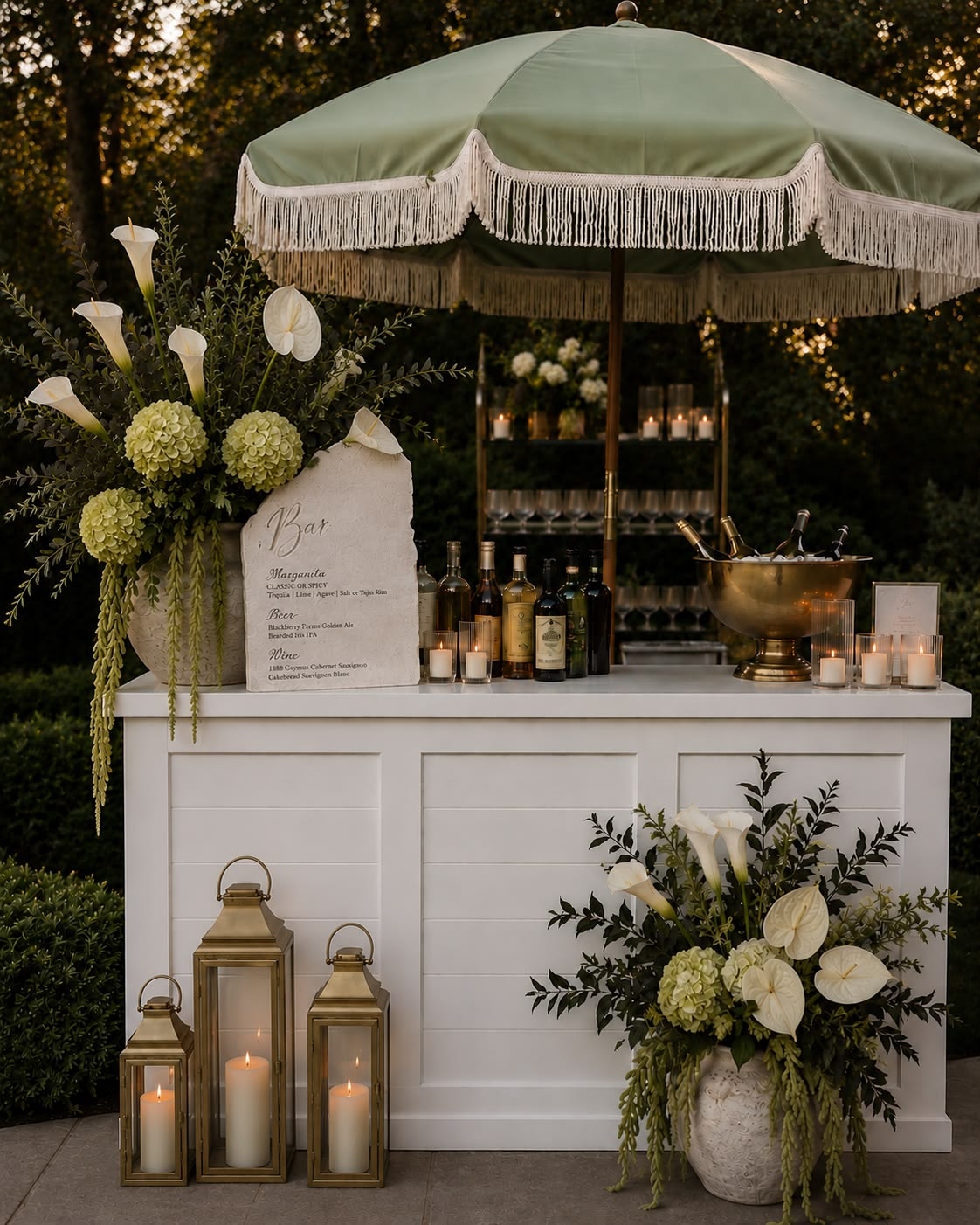 Soft blush and ivory flowers for Pacific Palisades event