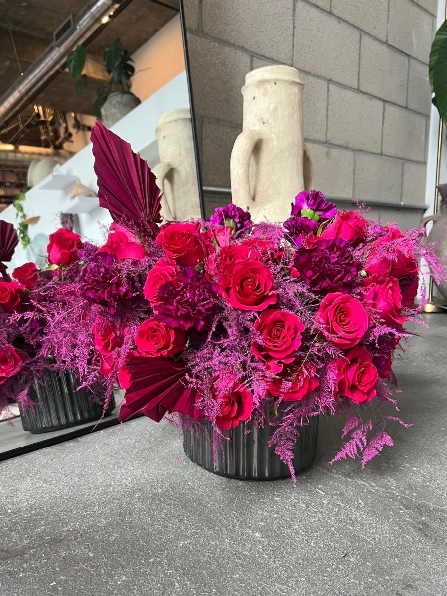 hot pink rose arrangement