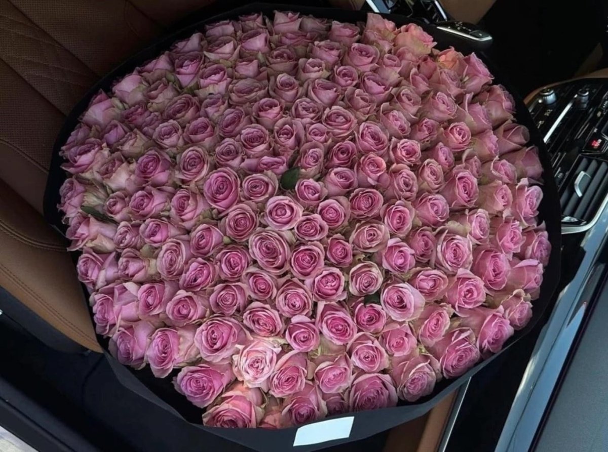 Flower bouquet for Mother's day: celebrate with elegance - Casa Dei Fiori
