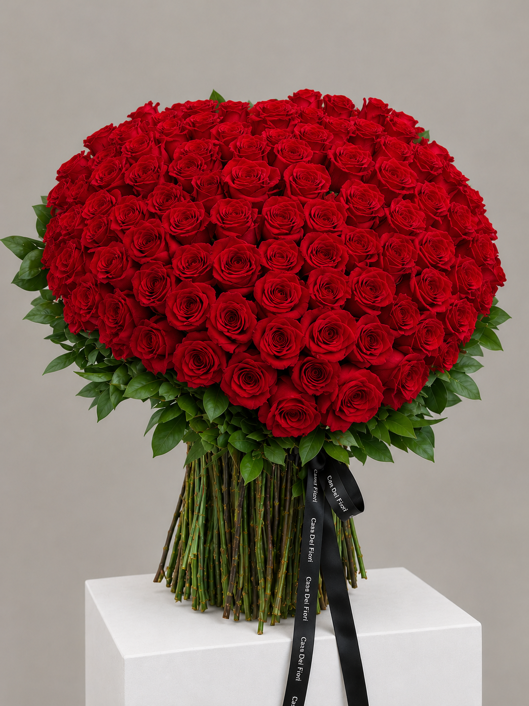 HEART-SHAPED ROSES BOUQUET