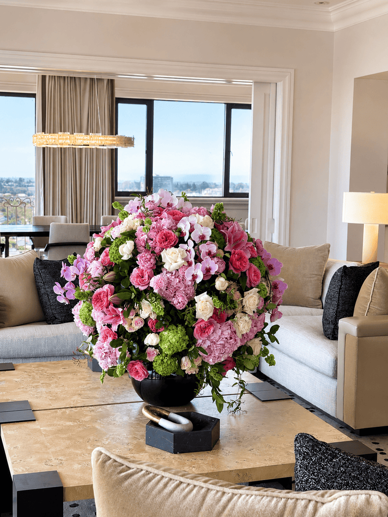 Casa Dei Fiori home flower subscription arrangement for a Los Angeles residence