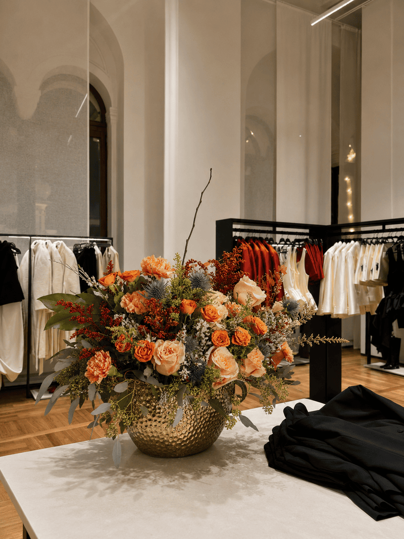 Corporate floral arrangements for hotels and businesses