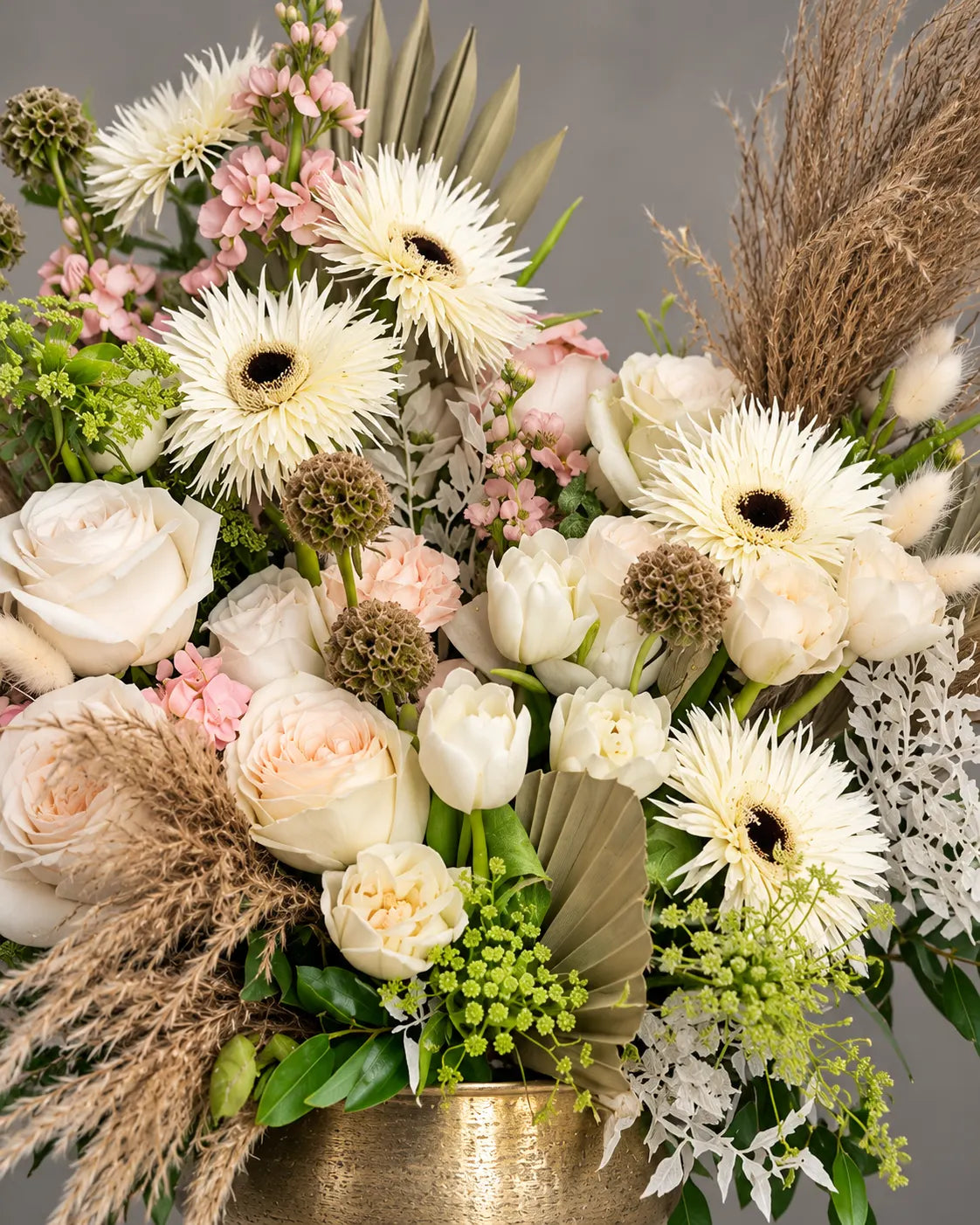 Elegant White Flower Arrangement for Same-Day Delivery in Los Angeles