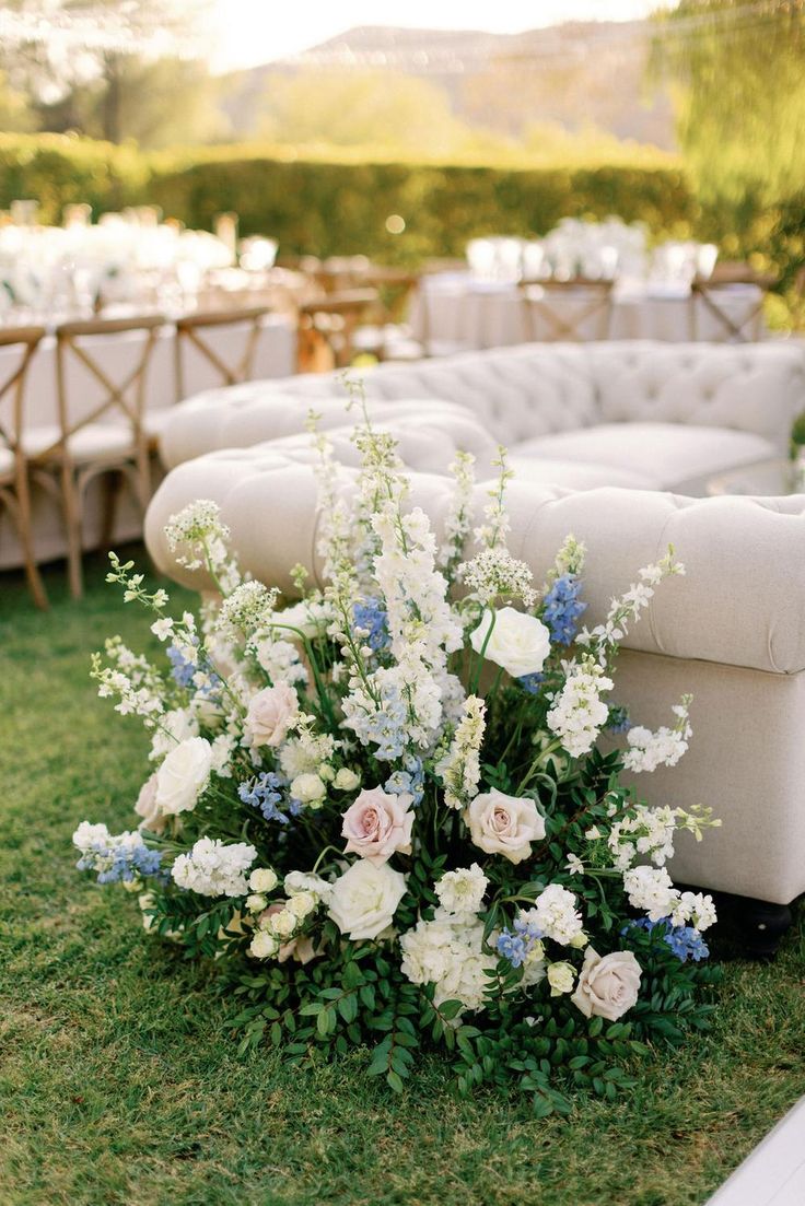 Hummingbird Nest Ranch courtyard wedding floral arrangements