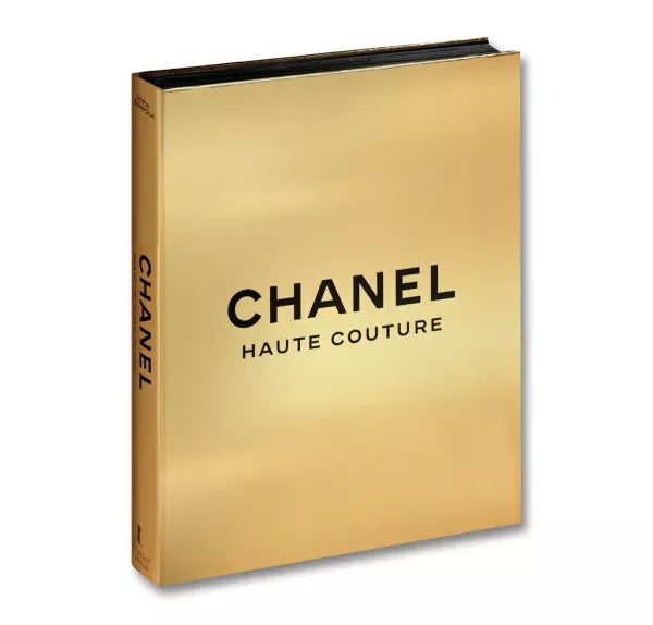 CHANEL HAUTE COUTURE BOOK