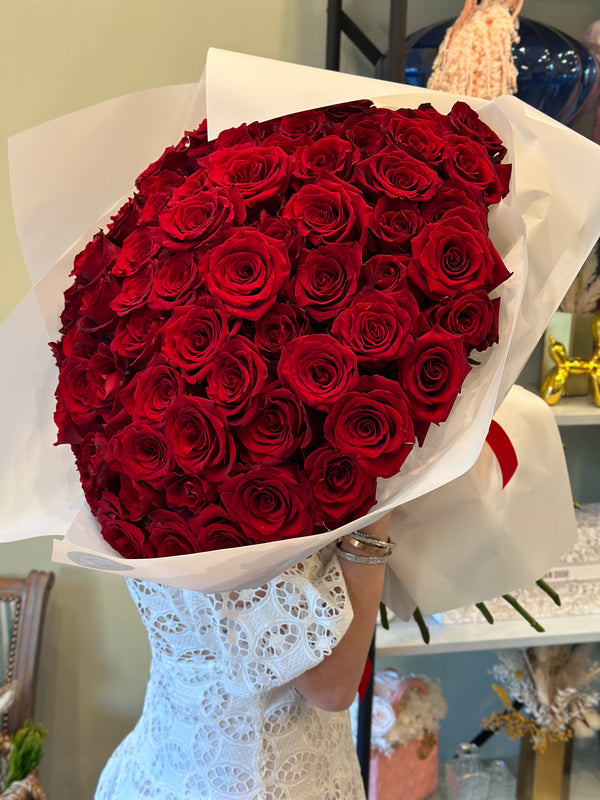 BOUQUET of  RED ROSES