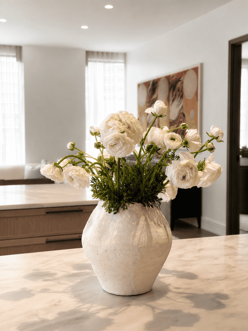 Residential flower subscription by Casa Dei Fiori for a Beverly Hills home