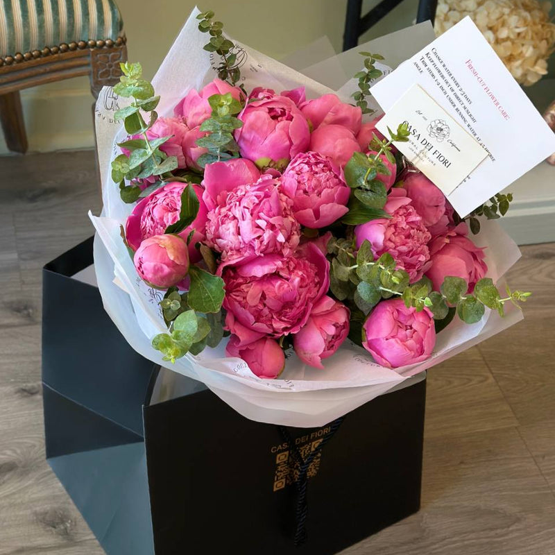 50/75/100 Bouquet of long stem roses, Los Angeles, CA
