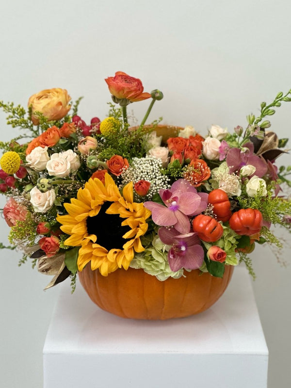 flowers with pumpkins
