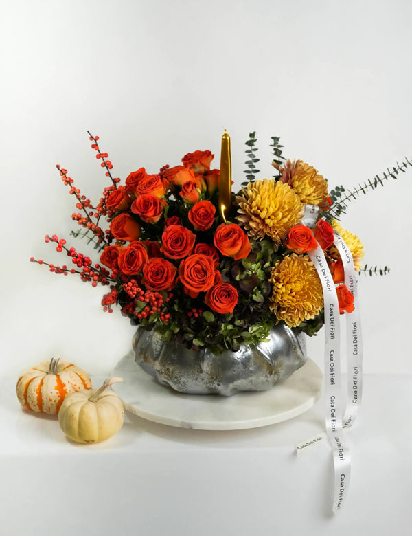 rose and hydrangea arrangement