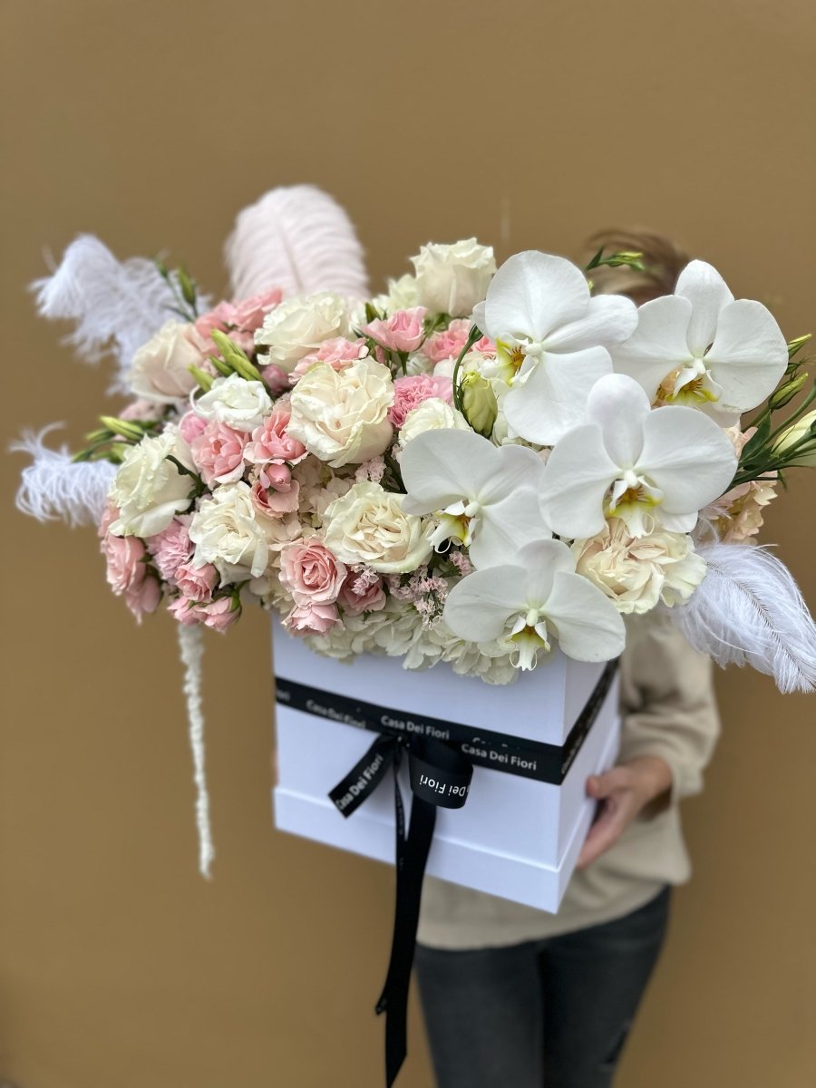 roses and orchids arrangement