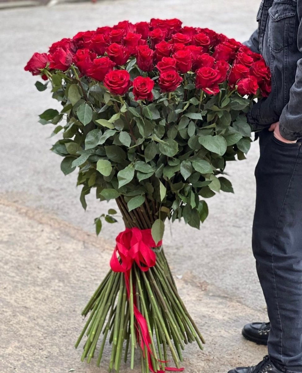 LONG STEM RED ROSES - Casa Dei Fiori