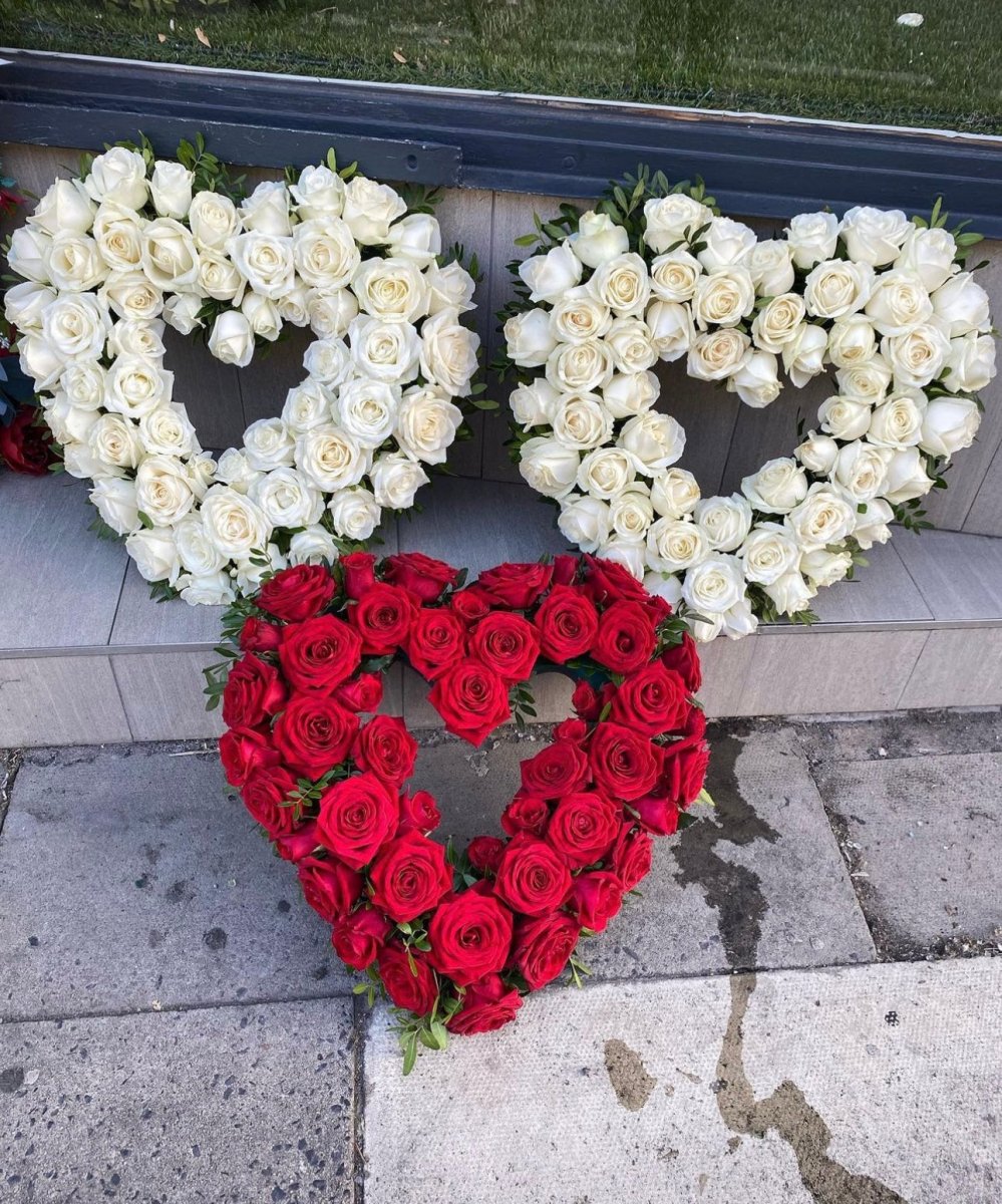 SET OF 3 FUNERAL WREATHES - Casa Dei Fiori